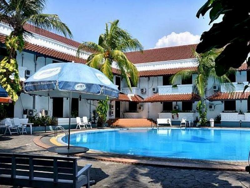 Bahari Inn Tegal Kültér fotó