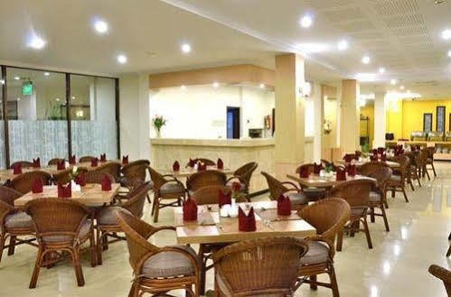 Bahari Inn Tegal Kültér fotó